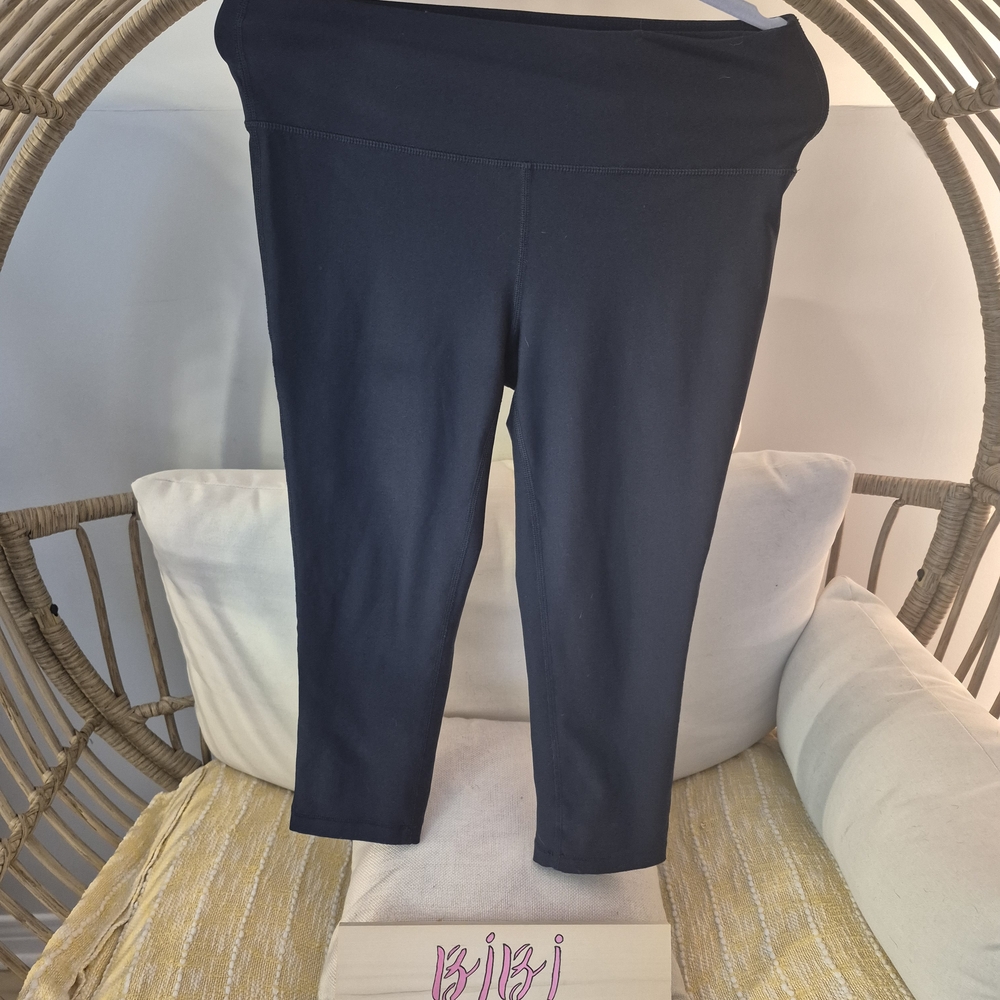 Blue Athletic Works Sport Ankle Pant.